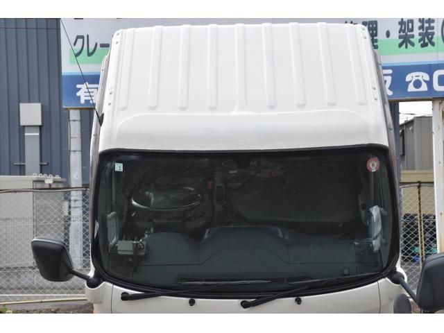 HINO DUTRO 2017 Image 31