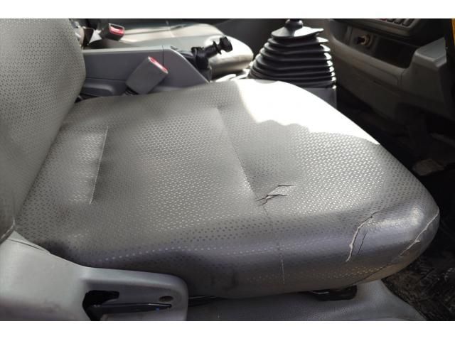 HINO DUTRO 2017 Image 31