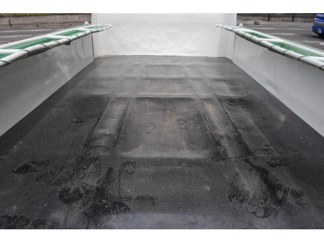 ISUZU ELF 2017 Image 31