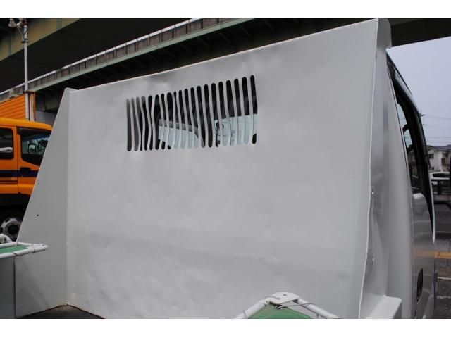 ISUZU ELF 2017 Image 31