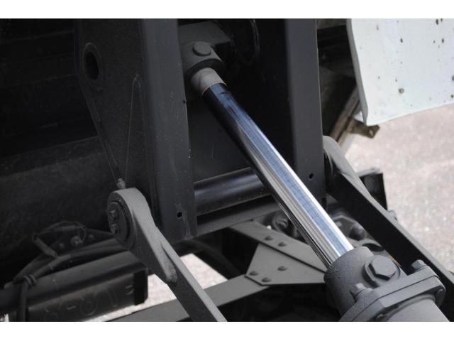 ISUZU ELF 2017 Image 31