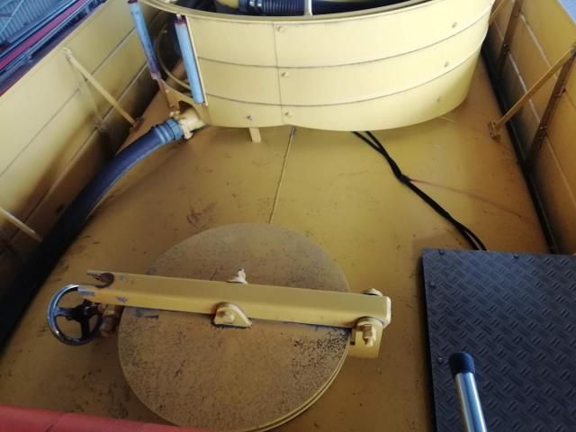 MITSUBISHI FUSOU FIGHTER 2003 Image 31