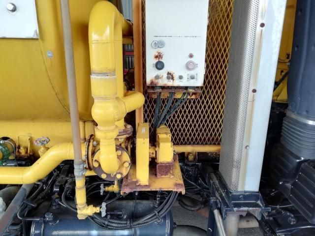 MITSUBISHI FUSOU FIGHTER 2003 Image 31