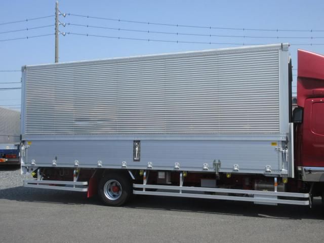 MITSUBISHI FUSOU FIGHTER 2017 Image 31