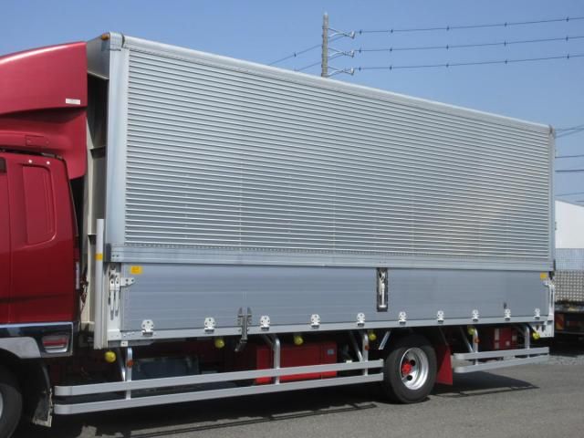 MITSUBISHI FUSOU FIGHTER 2017 Image 31