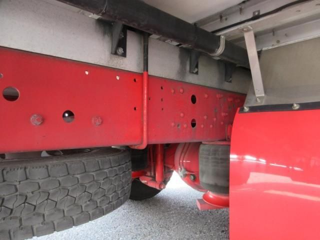 MITSUBISHI FUSOU FIGHTER 2017 Image 31