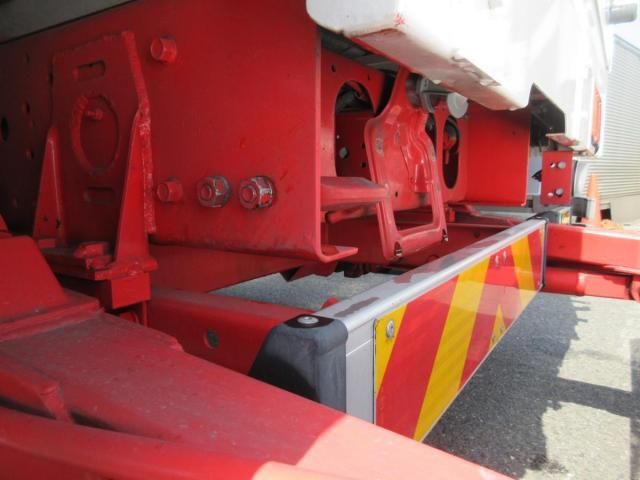 MITSUBISHI FUSOU FIGHTER 2017 Image 31