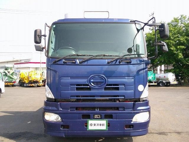 HINO PROFIA 2004 Image 31