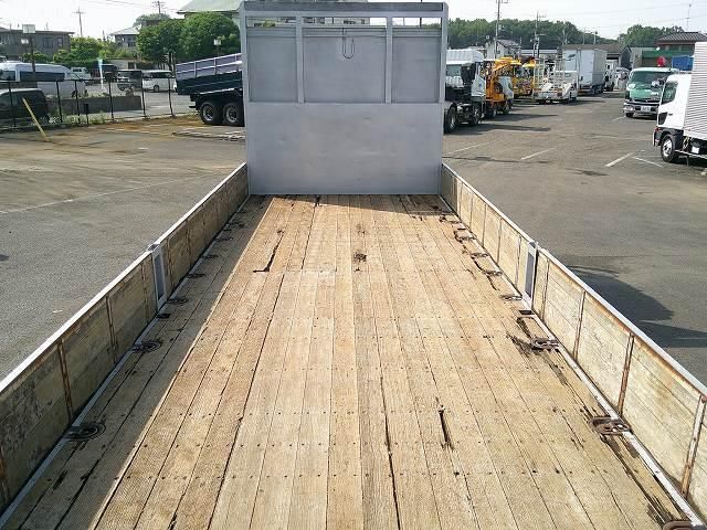 HINO PROFIA 2004 Image 31