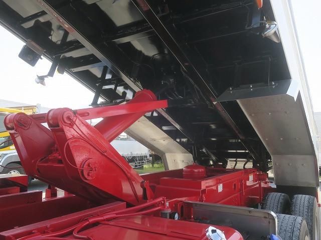 ISUZU GIGA 2014 Image 31