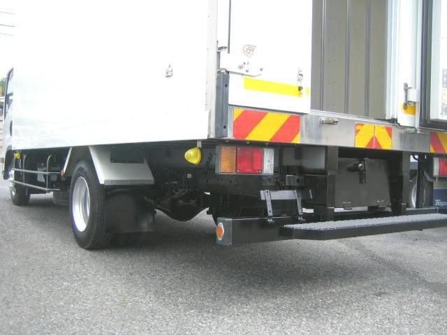 ISUZU ELF 2017 Image 31