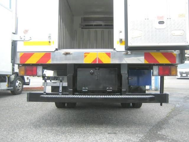 ISUZU ELF 2017 Image 31