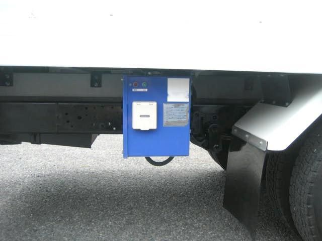 ISUZU ELF 2017 Image 31