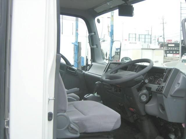 ISUZU ELF 2017 Image 31