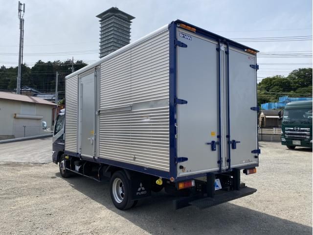 MITSUBISHI CANTER 2021 Image 31