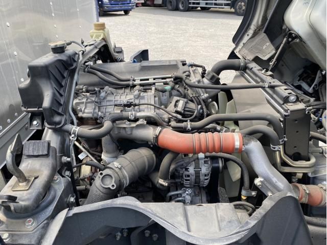 MITSUBISHI CANTER 2021 Image 31