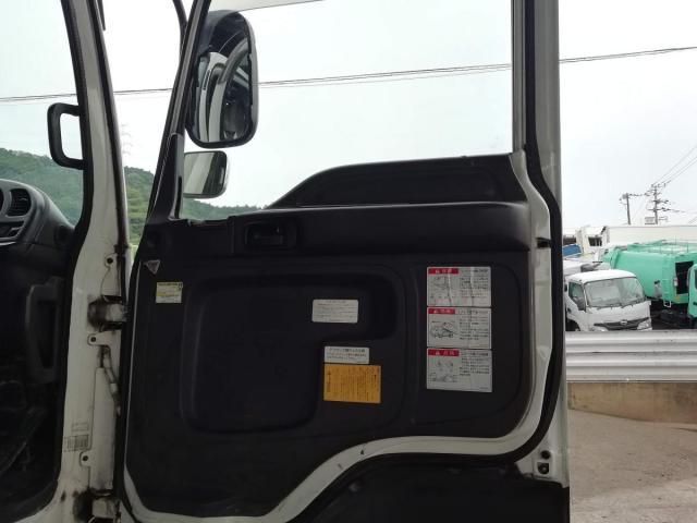 ISUZU GIGA 2005 Image 31