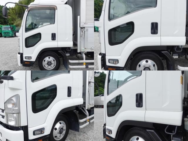 ISUZU FORWARD 2016 Image 31