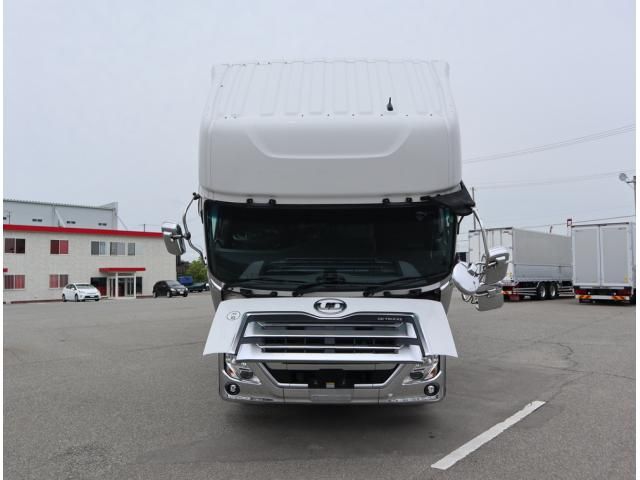 NISSAN DIESEL QUON 2020 Image 31