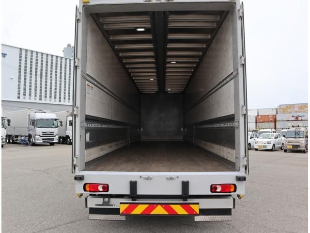 NISSAN DIESEL QUON 2020 Image 31