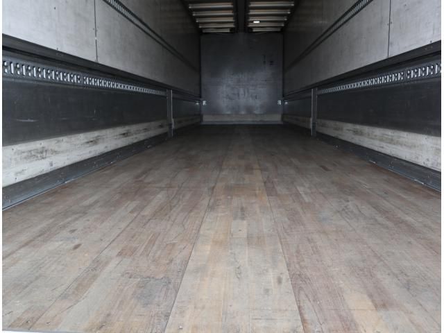 NISSAN DIESEL QUON 2020 Image 31