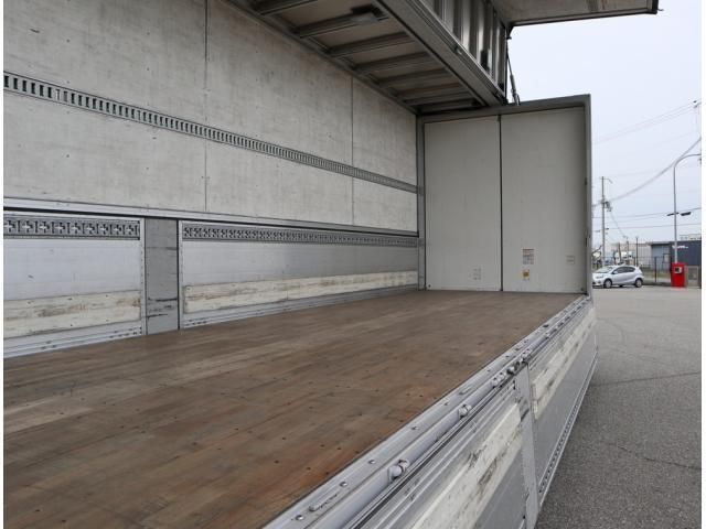 NISSAN DIESEL QUON 2020 Image 31