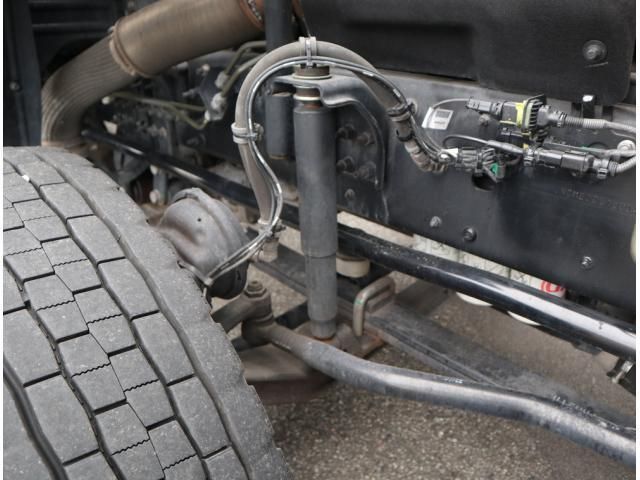 NISSAN DIESEL QUON 2020 Image 31