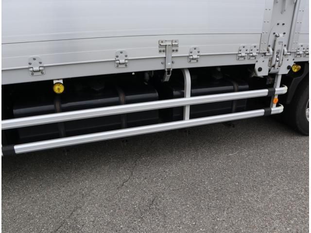 NISSAN DIESEL QUON 2020 Image 31