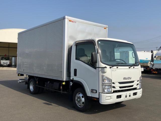 ISUZU ELF 2019 Image 31