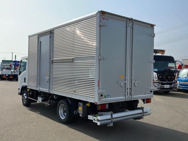 ISUZU ELF 2019 Image 31