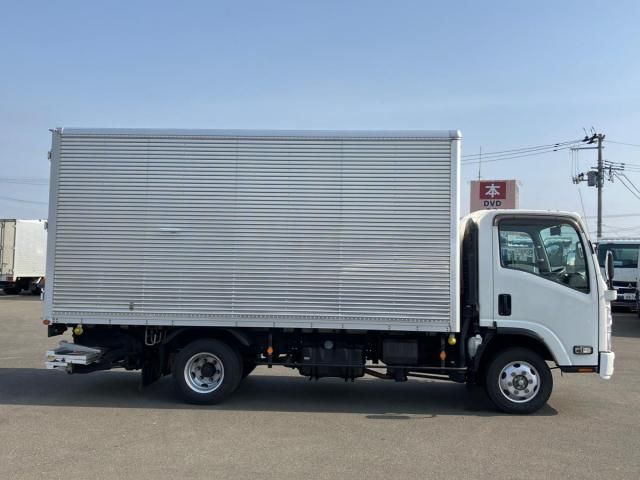 ISUZU ELF 2019 Image 31