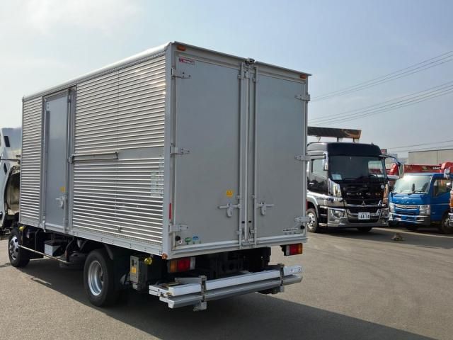ISUZU ELF 2019 Image 31