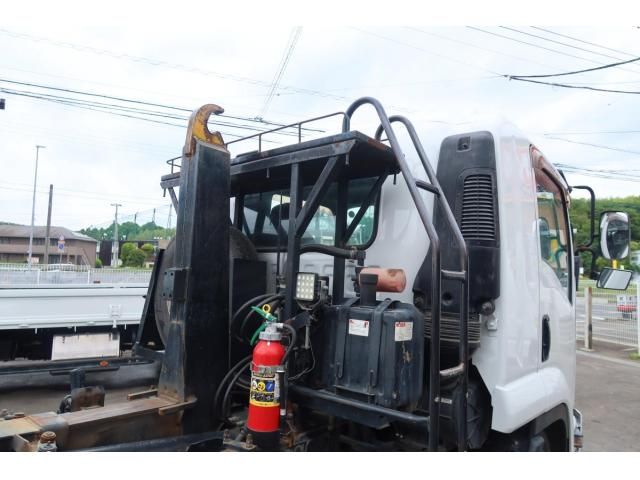 ISUZU FORWARD 2011 Image 31