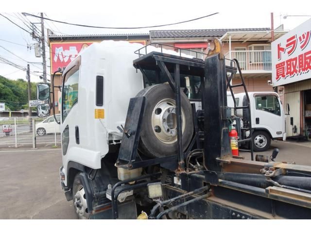 ISUZU FORWARD 2011 Image 31