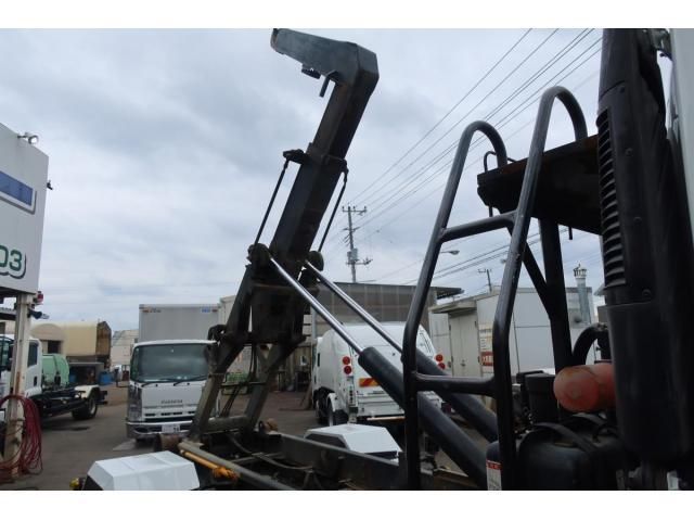 ISUZU FORWARD 2011 Image 31