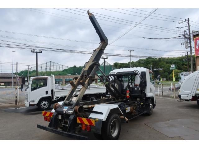 ISUZU FORWARD 2011 Image 31