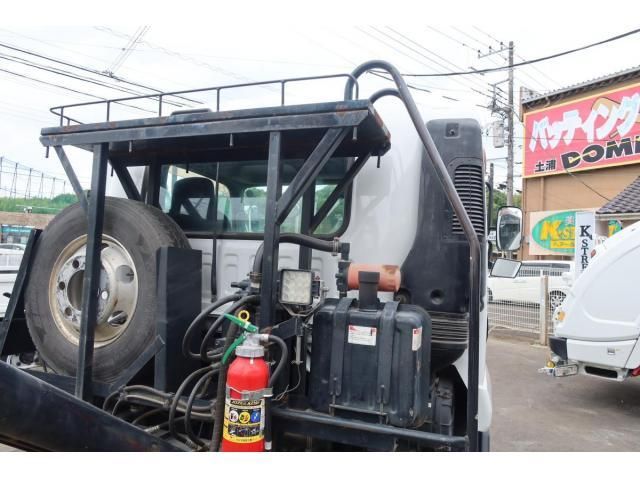 ISUZU FORWARD 2011 Image 31