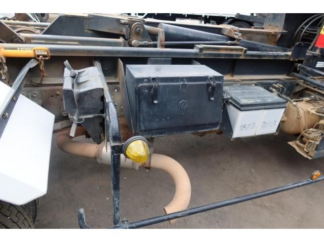 ISUZU FORWARD 2011 Image 31