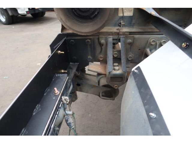 ISUZU FORWARD 2011 Image 31