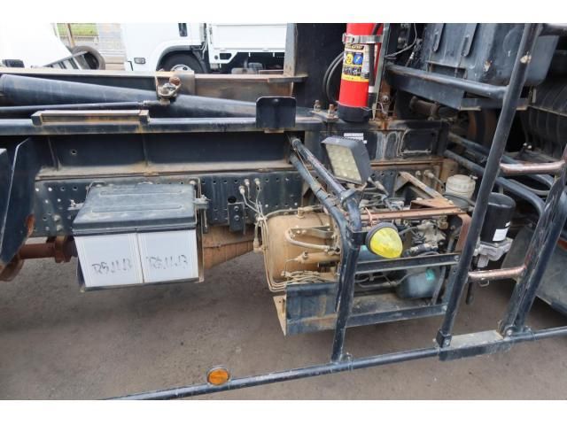 ISUZU FORWARD 2011 Image 31