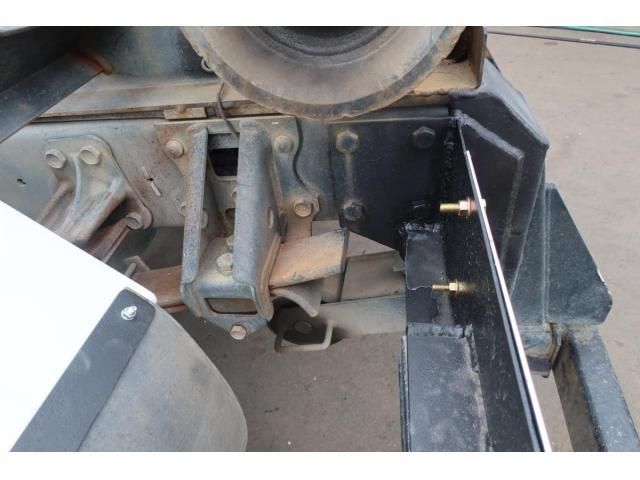 ISUZU FORWARD 2011 Image 31