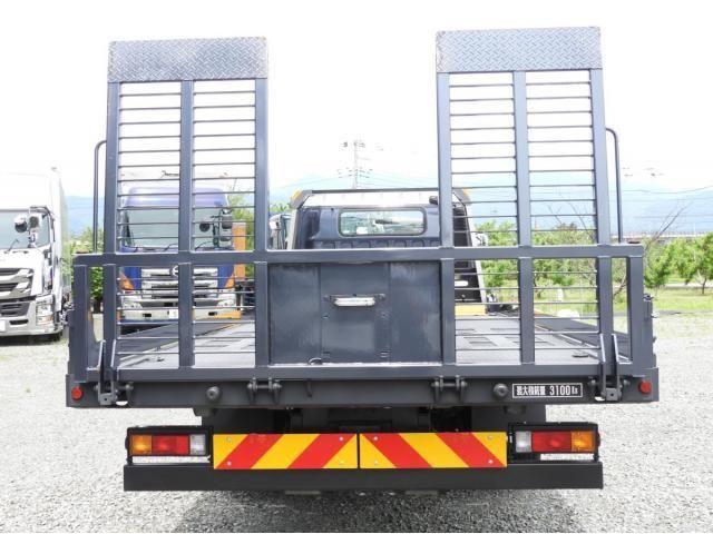 MITSUBISHI CANTER 2022 Image 31
