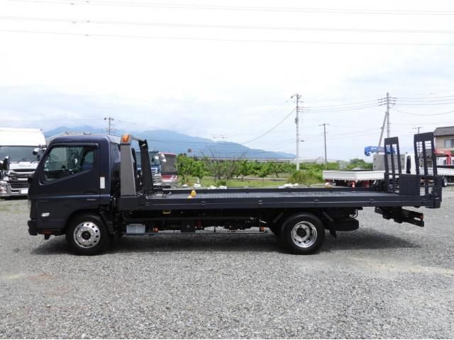 MITSUBISHI CANTER 2022 Image 31