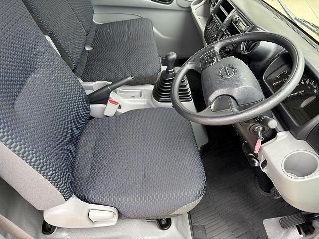 HINO DUTRO 2024 Image 31