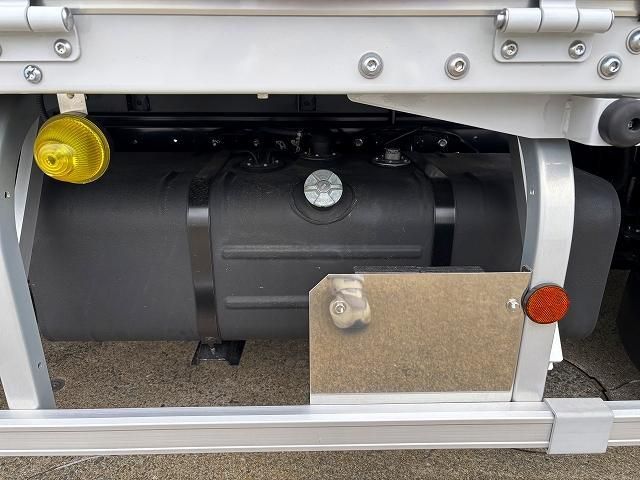 HINO DUTRO 2024 Image 31