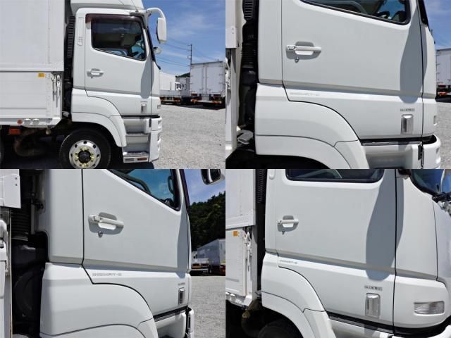 MITSUBISHI FUSOU SUPER GREAT 2015 Image 31