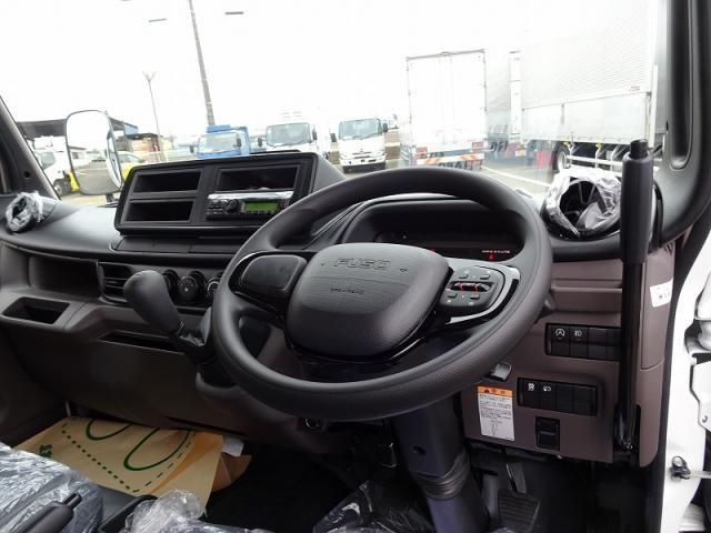 MITSUBISHI CANTER 2024 Image 31