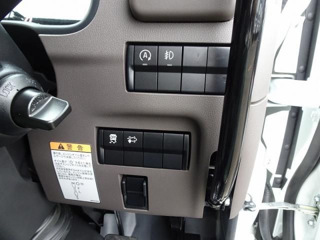 MITSUBISHI CANTER 2024 Image 31