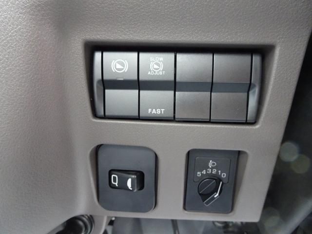 MITSUBISHI CANTER 2024 Image 31