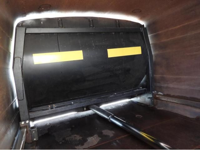 HINO DUTRO 2013 Image 31